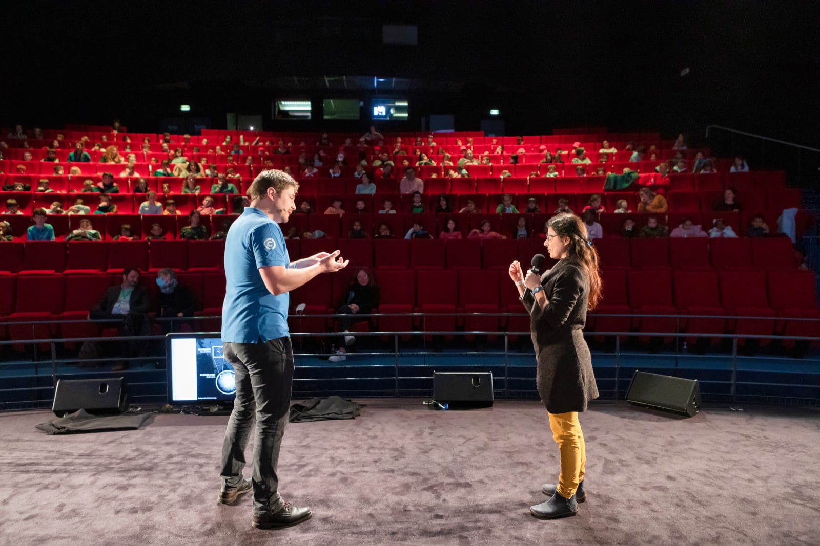 évenemnt final dans la salle IMAX du défi robots martiens