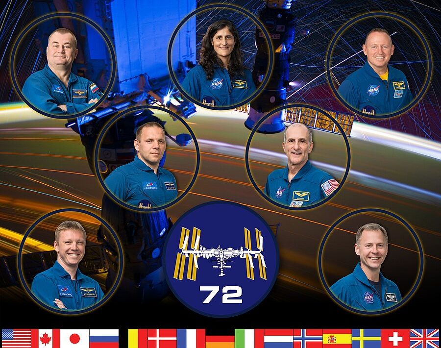 PHOTO DATE:  10-26-23
LOCATION:  Bldg. 8, Room 183 - Photo Studio
SUBJECT:  Official Expedition 72 Crew Portrait
PHOTO CREDIT: NASA/Bill Stafford and Robert Markowitz