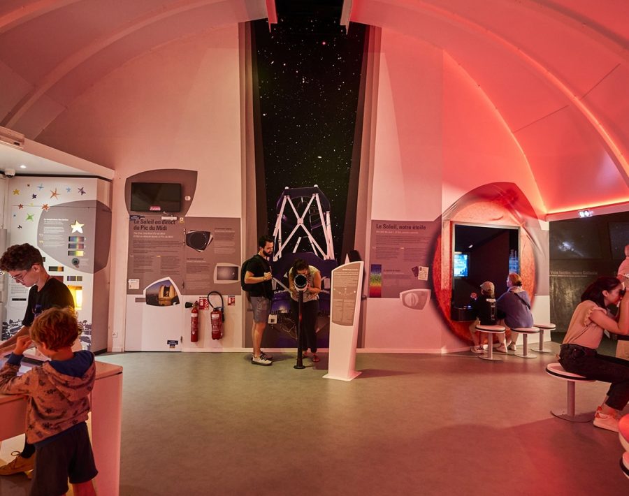 L'observatoire - Admirez la coupole de l'observatoire - Cité de l'espace