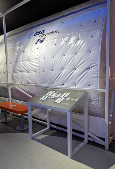 Maquette tactile de l'ISS